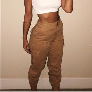High waisted Brown Cargo pants